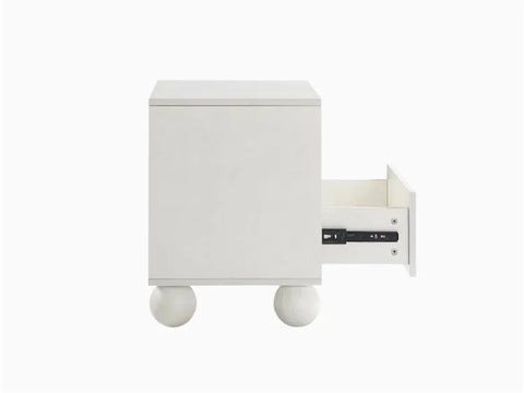 Axel Bedside Table